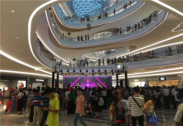 6.1壹方未來星首屆少兒才藝大賽總決賽，一廣承包賽程舞臺的搭拆